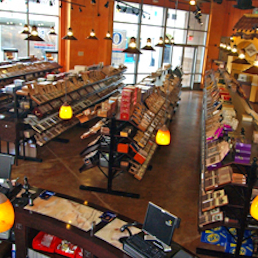 Corona Cigar Co., Orlando, Florida