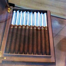 Cuaba diademas habanos festival.