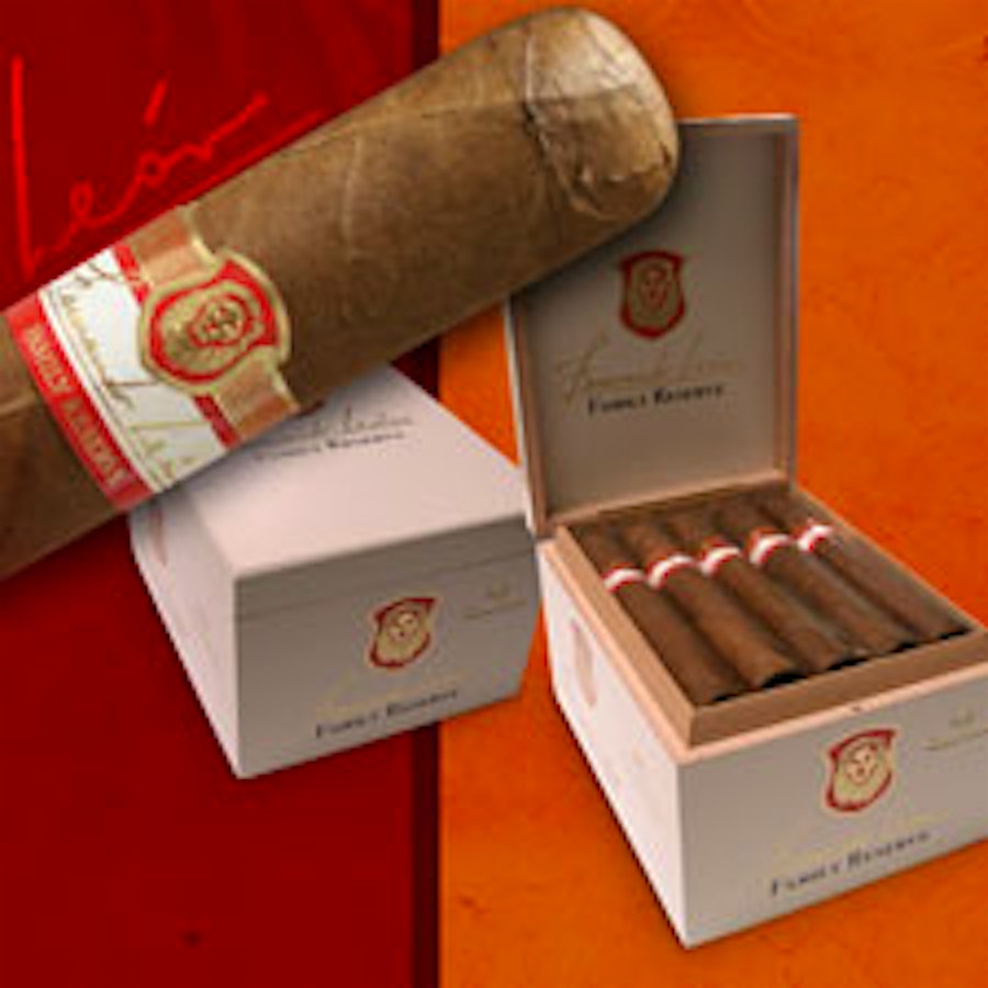 La Aurora Launching Fernando León in New York City
