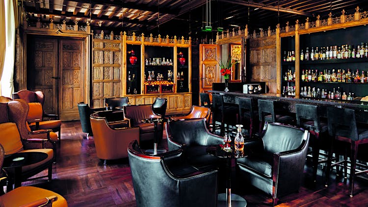 Review: Oak Bar, Palacio Duhau - Park Hyatt, Buenos Aires, Argentina