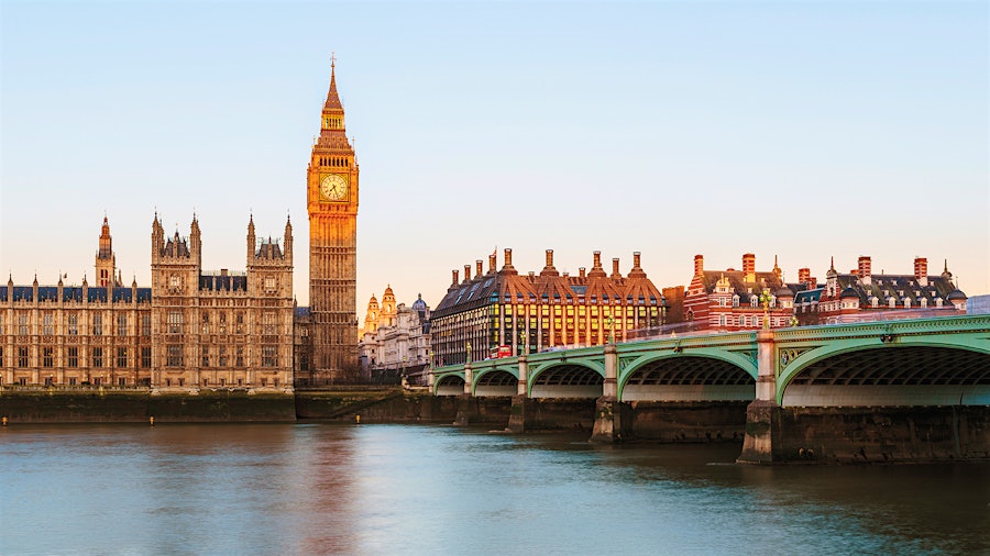 Lighting Up In London