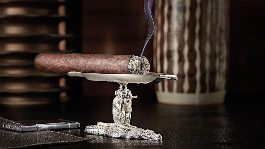 Mavros Ashtrays