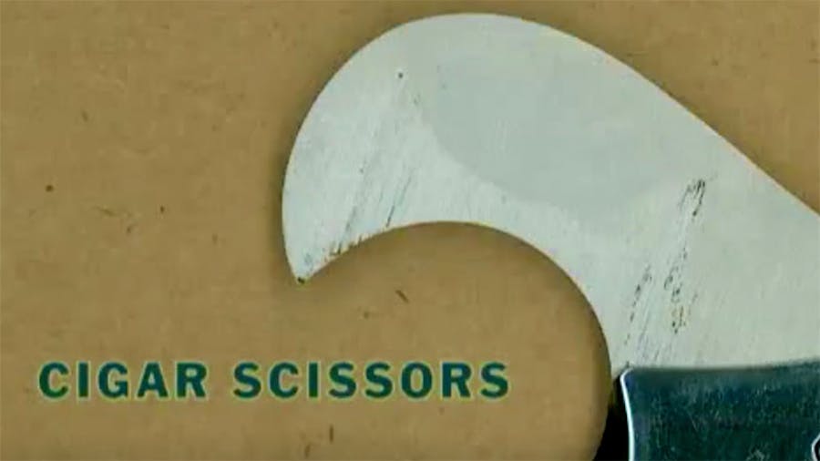 How To Cut A Cigar With Scissors