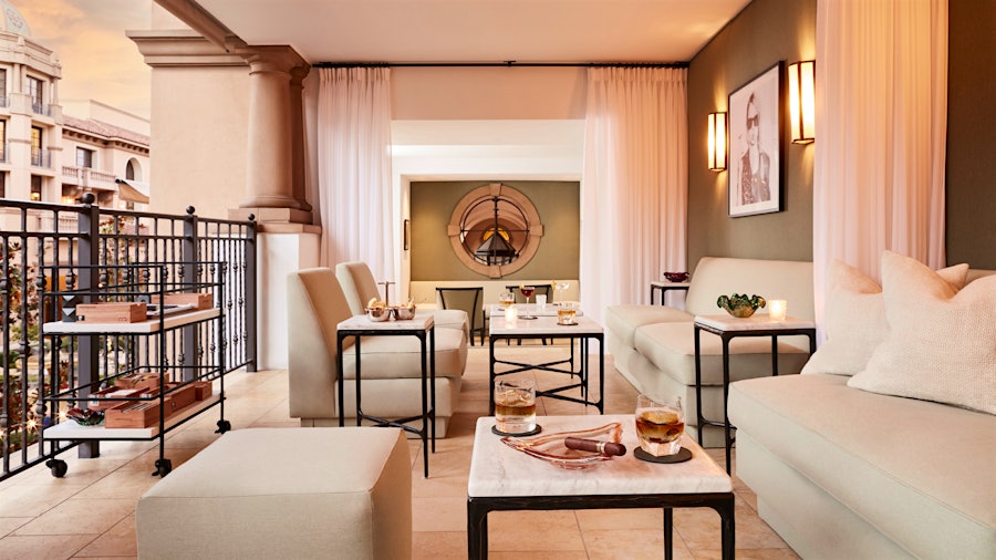 The Cigar & Whiskey Bar At The Maybourne Hotel, Beverly Hills