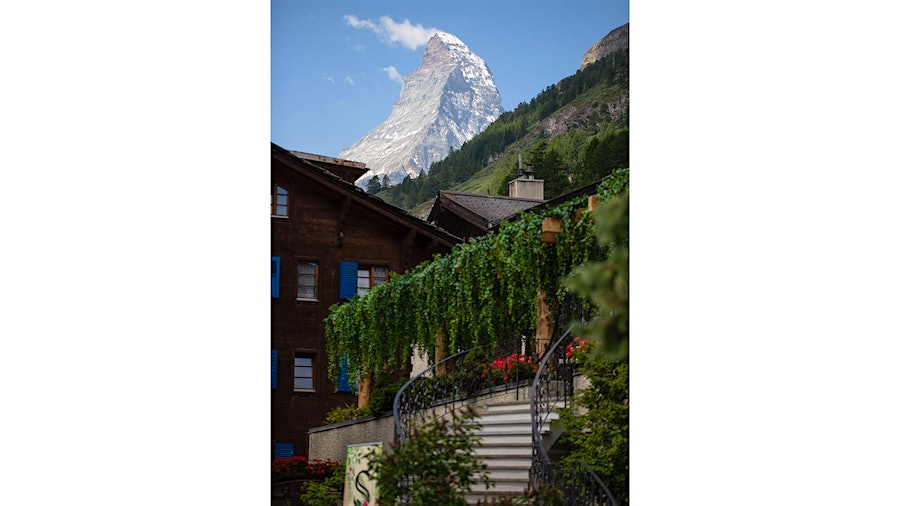 Schweizerhof Hotel