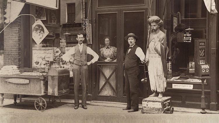 Ye Olde Cigar Shops