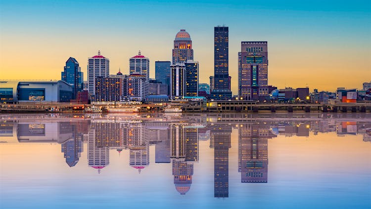 Kentucky House Bill Aims To Bring Cigar Bars To Louisville