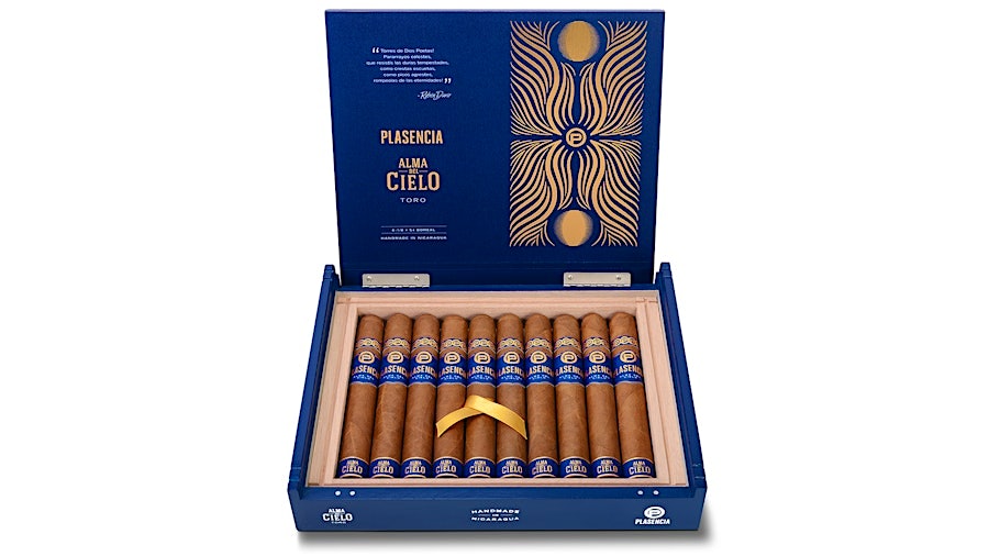 Plasencia’s Sky-Kissed Alma del Cielo Now Available