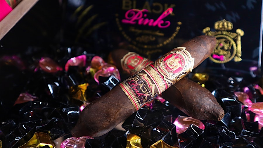 Fuente’s Black Pinks Heading To Retailers